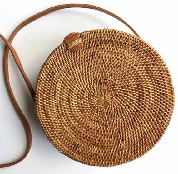 Round rattan basket handbag