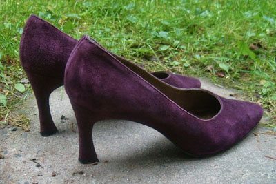 Vintage 80s Yves Saint Laurent Pumps