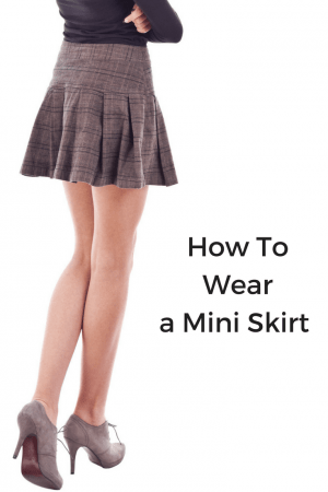 how to wear a mini skirt