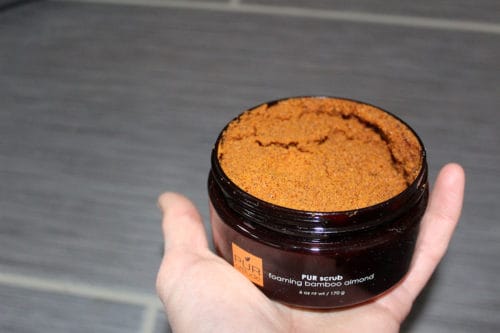 Foaming almond body scrub